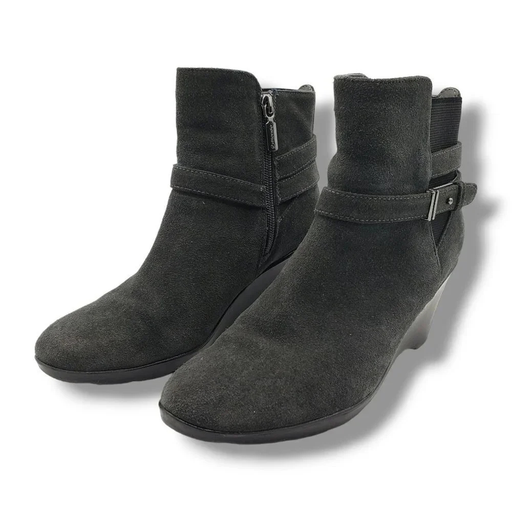 Blondo Lacey Wedge Bootie Womens‎ 7.5 Gray Waterproof Suede B5213-3